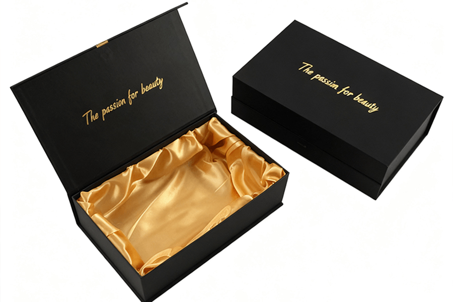 Emballage cadeau de luxe en noir et blanc